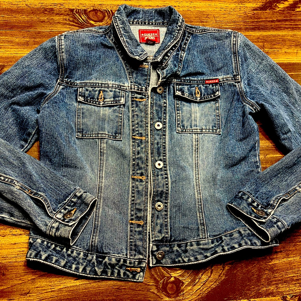 ⭐️GUESS Denim Jean Jacket